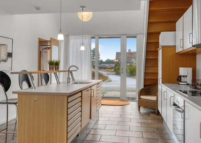 Ogoti - 500m From The Sea By Interhome *